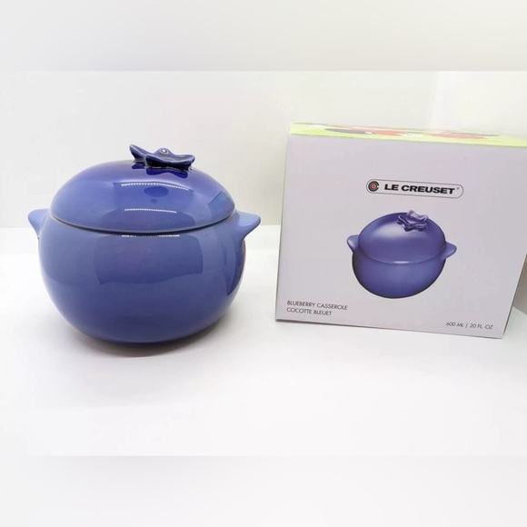 LE CREUSET レア　ブルーベリー Le Creuset Mini Blueberry Cocotte Vegetable Series 0.6L 20zo